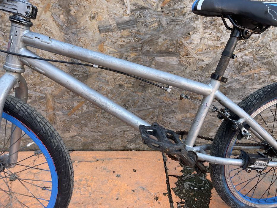 Bicicleta bmx foaie si pinion mic roti 20”