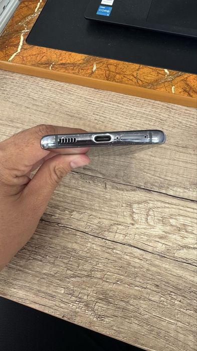 Samsung s21 (корей нұсқасы)