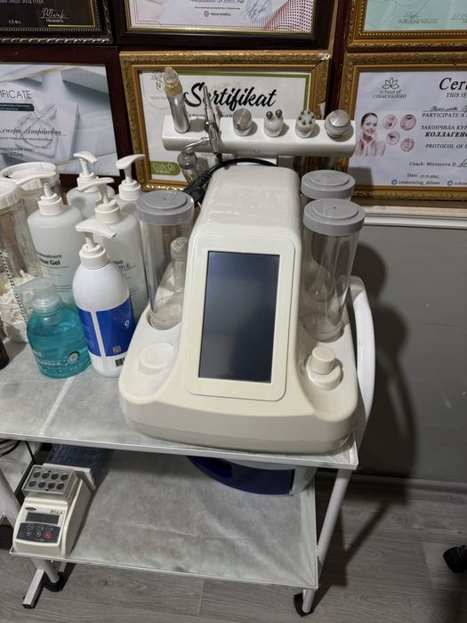 Срочно продаю аппарат для косметологи!