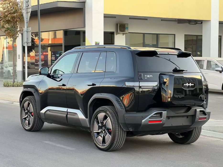 BYD Leopard3 Sotuvda tayor 4AWD