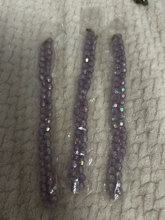 продам разные бусы ручной работы