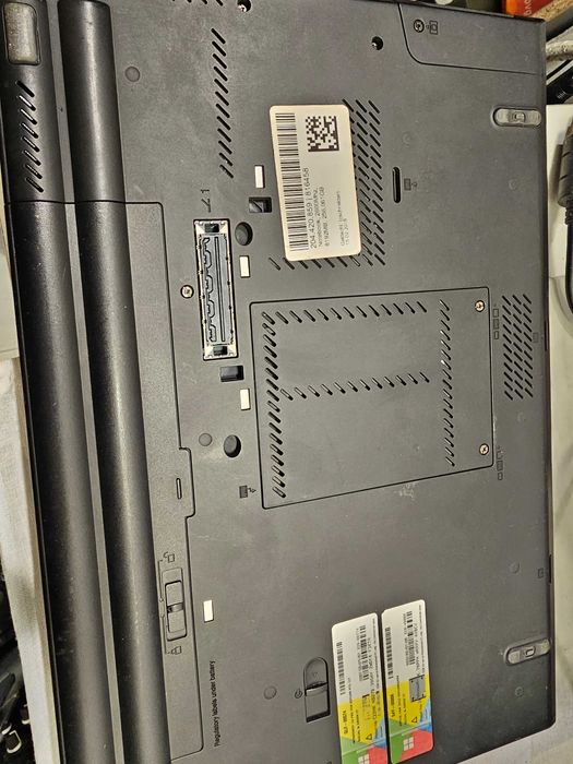 Laptop lenovo thinkpad t430 I5-3320 8gb ram 250 ssd