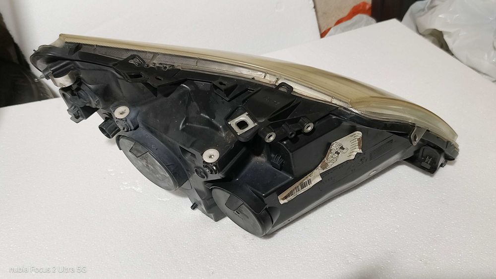 Ляв фар за Пежо Боксер