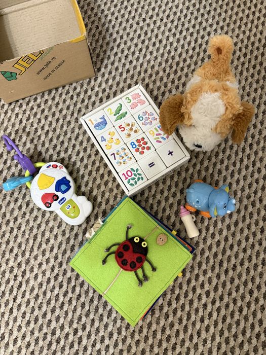 Отдам детские игрушки