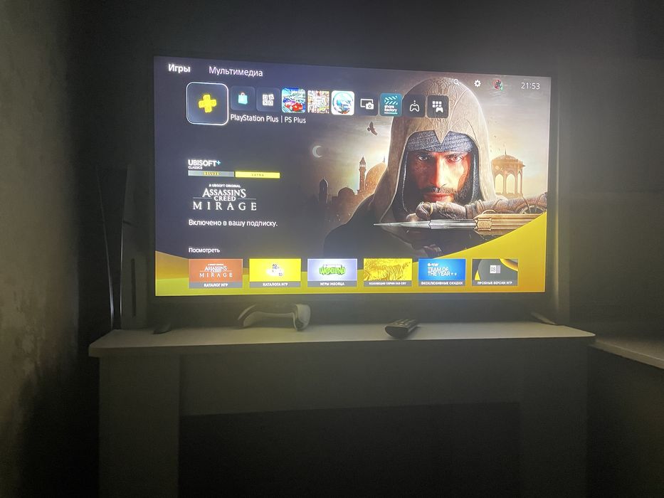 продам PS5 в отличном состаяние