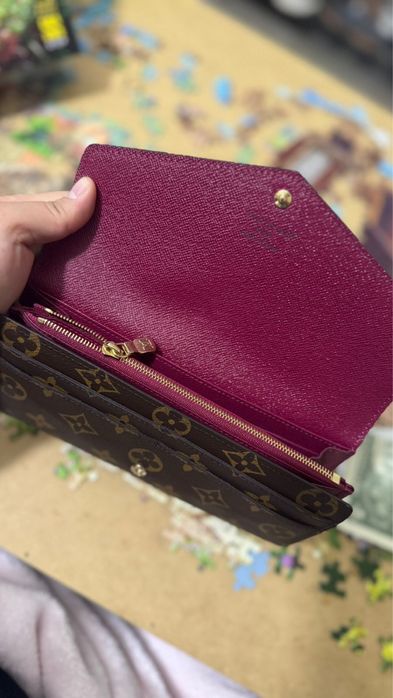 Кошелек Louis Vuitton Sarah