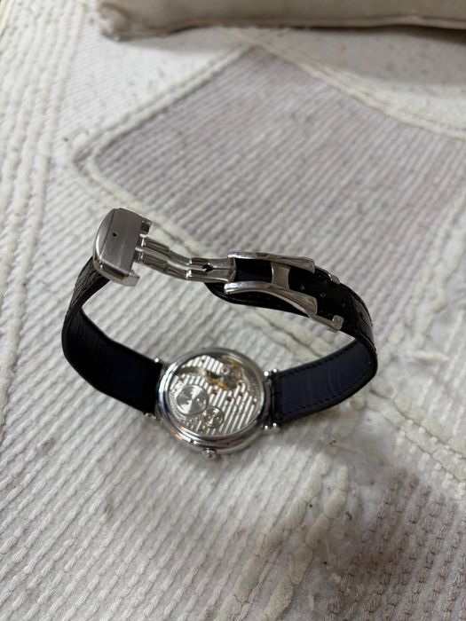 Продам часы оригинал