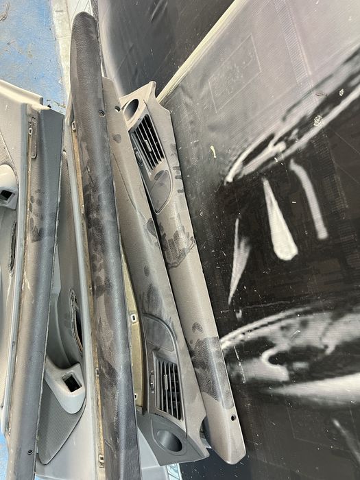 Бмв е39 обшывка в хорошым состоение