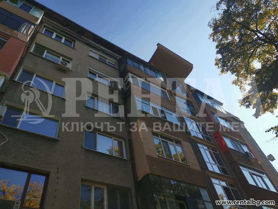 Двустаен апартамент, близо до ст."Христо Ботев".кв. Каменица, обзаведен