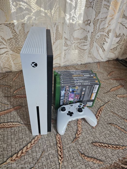 Xbox one s 2 manete 8 jocuri