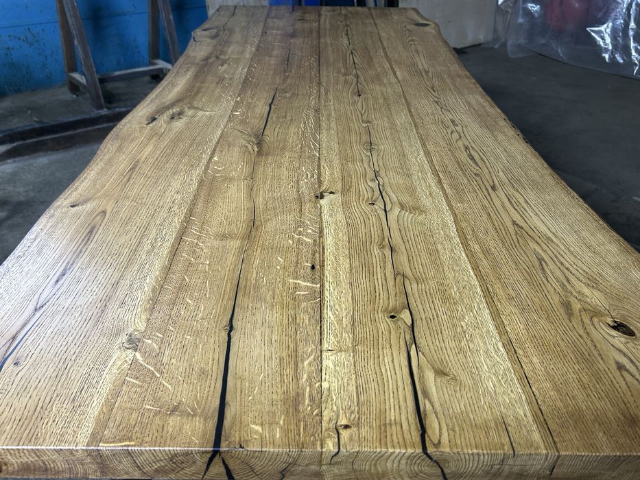 Продам стол из массива дуба