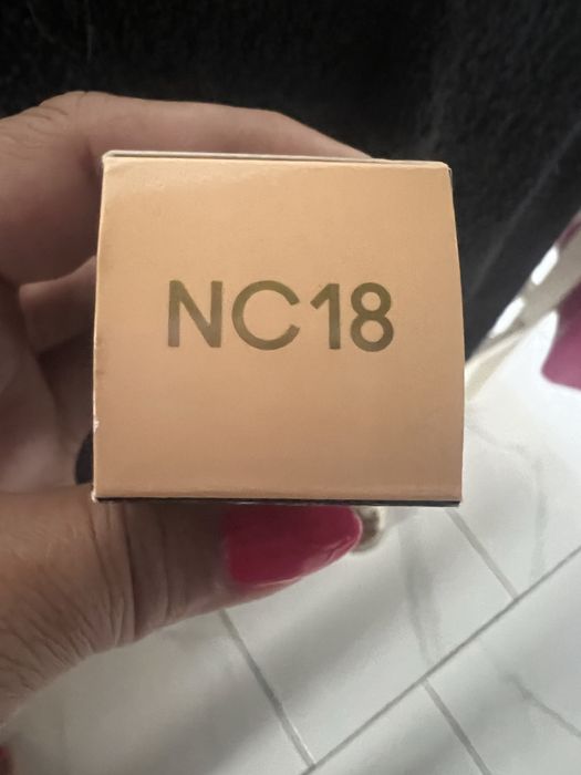 Фон дьо тен MAC spf 15
