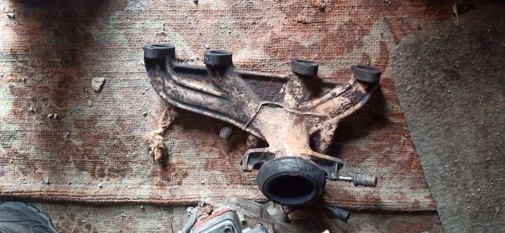 Коллектора ,впуск выпуск гольф 2,3 пассат б3, Джетта