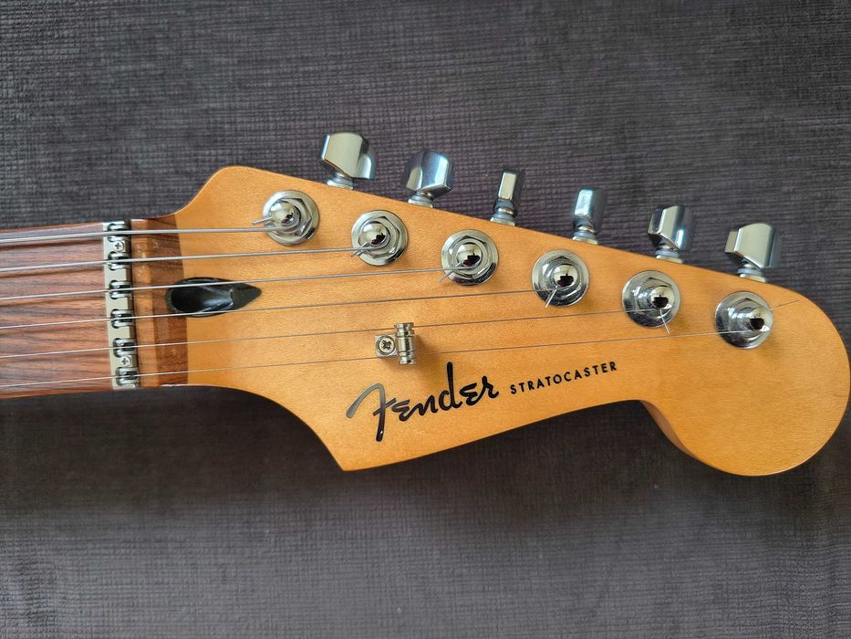 Fender Player Plus Stratocaster