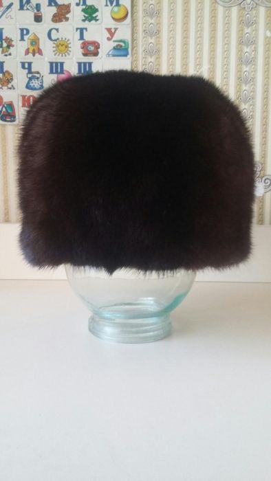 Женская норковая шапка