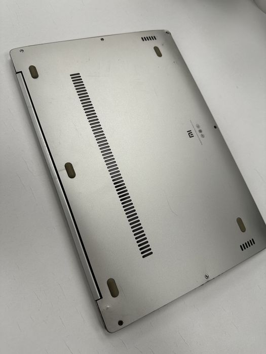 Ноутбук Xiaomi Mi Air 13