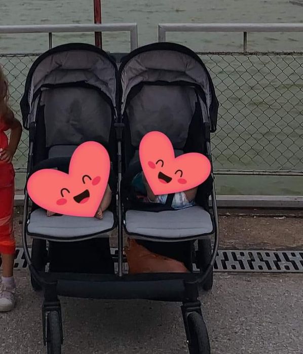 Количка за близнаци HAUCK