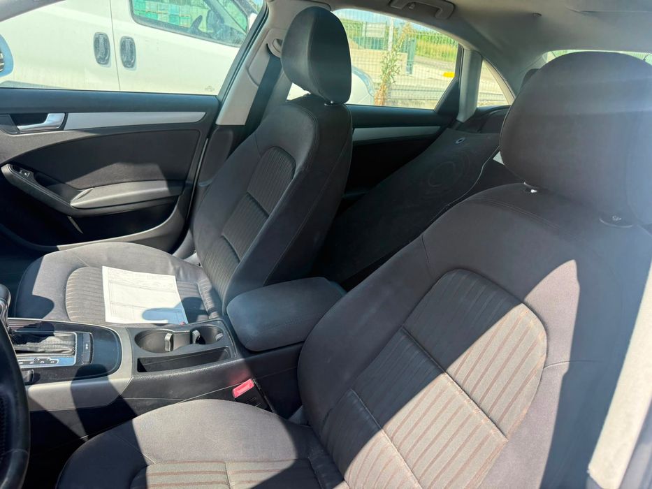 Dezmembrez Aud a4 b8 2009 alb 2.0 tdi CAGA, cutie automata LLA volan stanga
