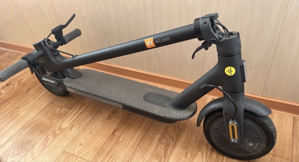 Электросамокат xiaomi essential
