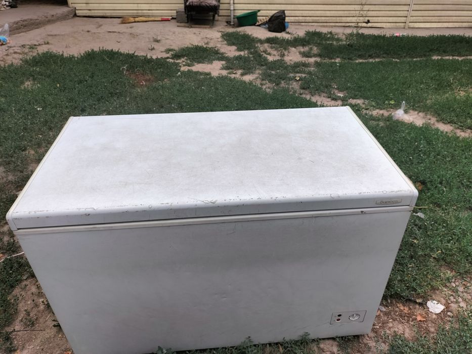 Морозильник Бирюса 330 Л