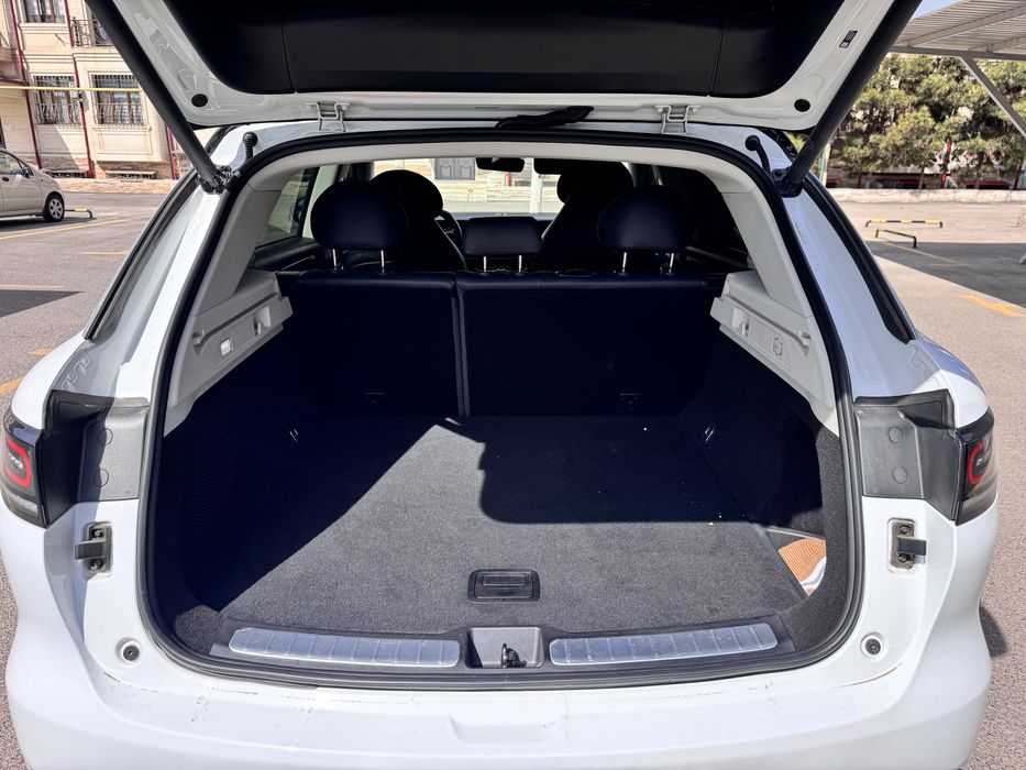 Leapmotor c11 белый