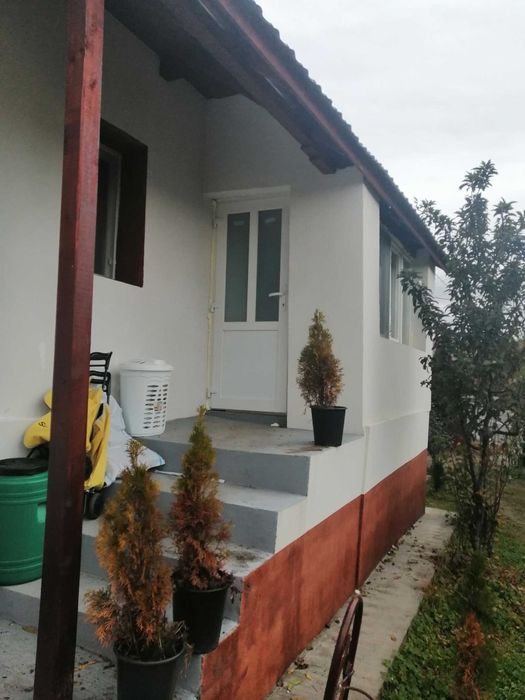 OCAZIE UNICA- Vand casa renovata cu teren 900mp la 50km de Cluj Napoca