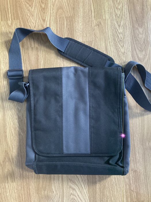 Geanta pentru laptop