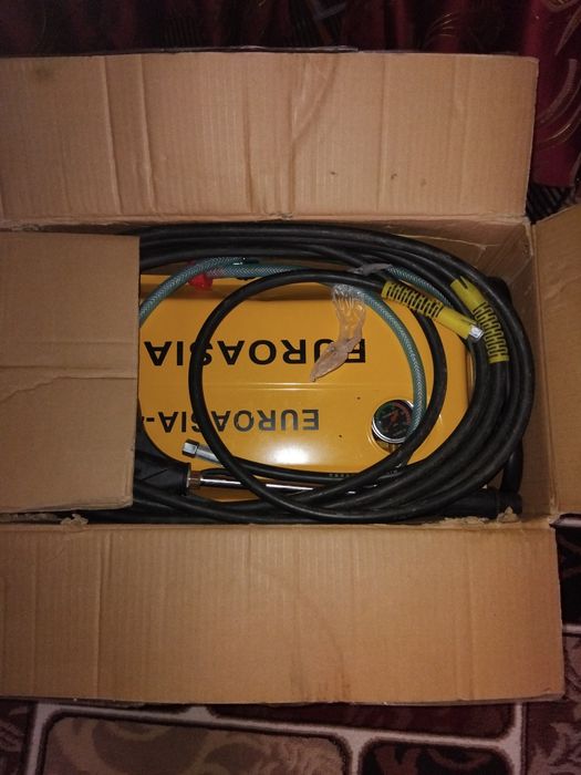 Mini karcher sotiladi