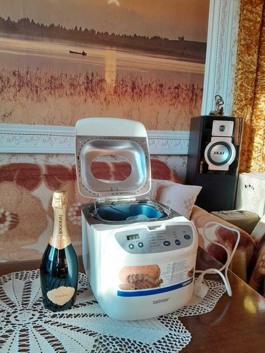 Хлебопекарна Zelmer съвсем нова с гаранция