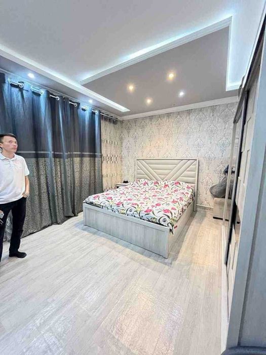 Уй сотилади Нурафшон шахар