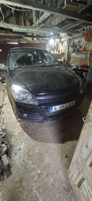 Vand Opel Astra H 2005 1.6 Benzina