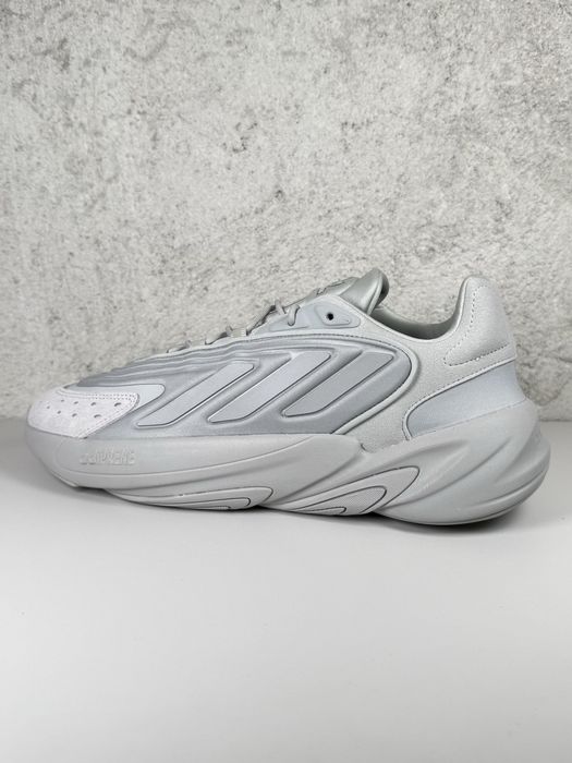 Adidas Ozelia Light Grey