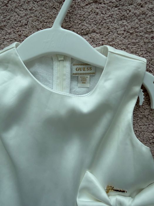 Детска рокля GUESS 12-18м.