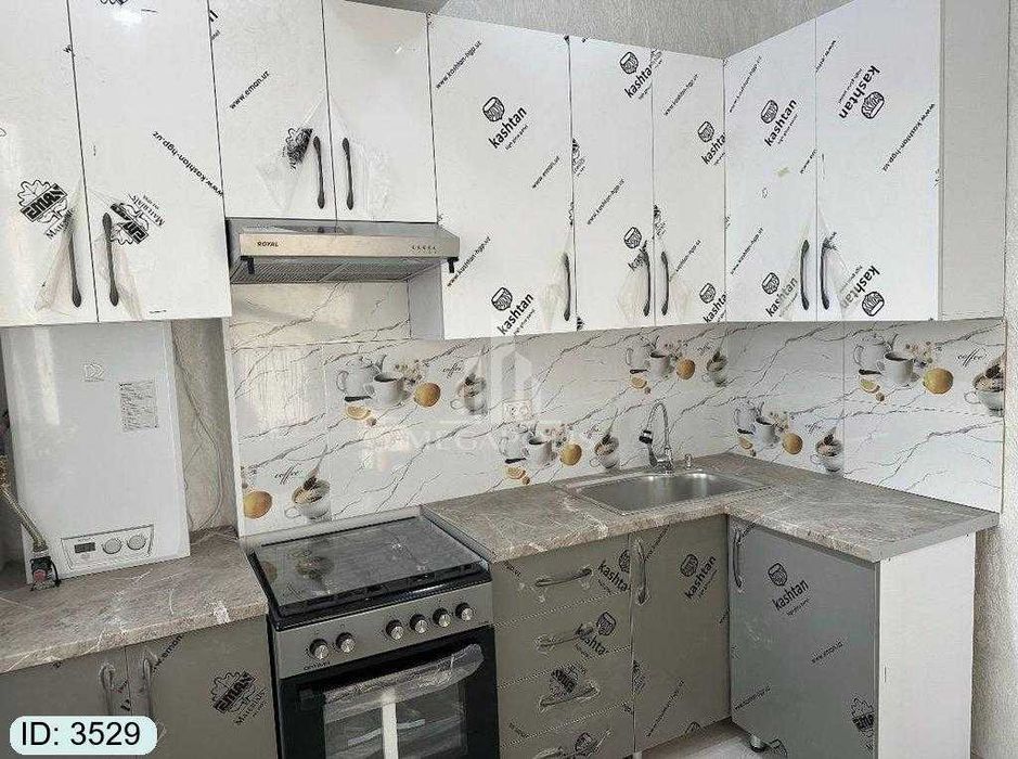 5 mikr jomiy melodiya tarafda 3 xona tayyor kvartira sotiladi №3529