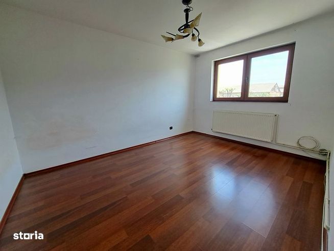 Zona Balaban, micro 5 Targoviste, Vanzare apartament 3 camere