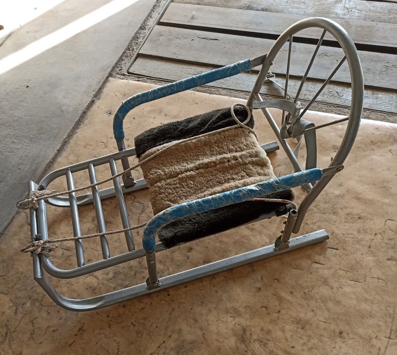 Продам санки за 5000тг