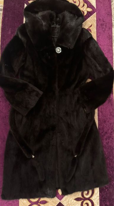 Норковая шуба с капюшоном