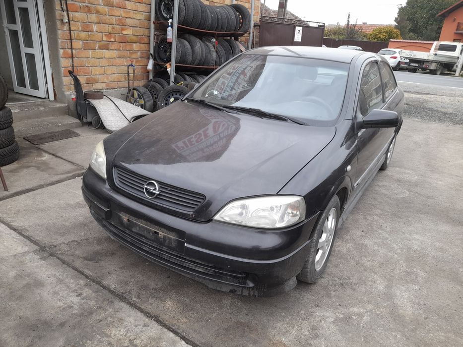 Far stanga/dreapta Opel Astra G