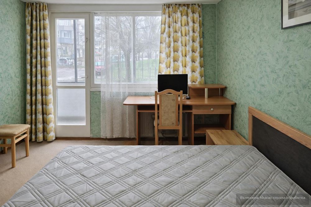 Четиристаен апартамент  в гр.Варна, Център!