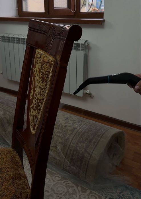 Срочно продам стулья