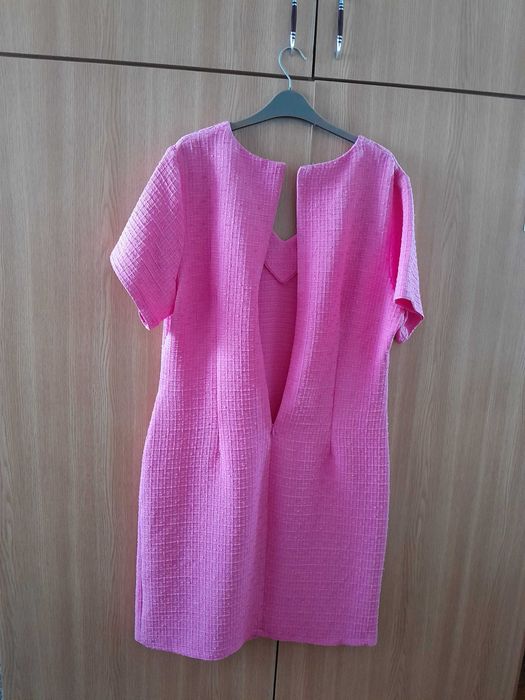 Rochie dreaptă, midi cu mânecă scurtă și decolteu în V - 46