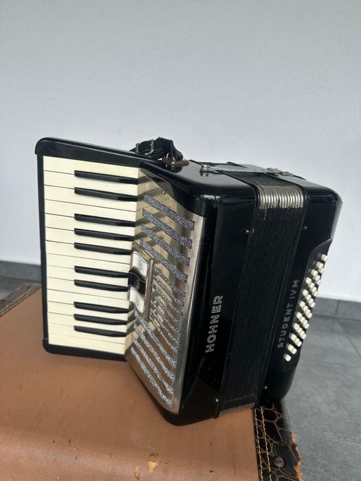 Acordeon Hohner Student 32 basi
