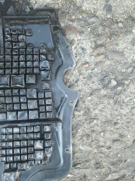 Кора под двигател Vw Passat 6