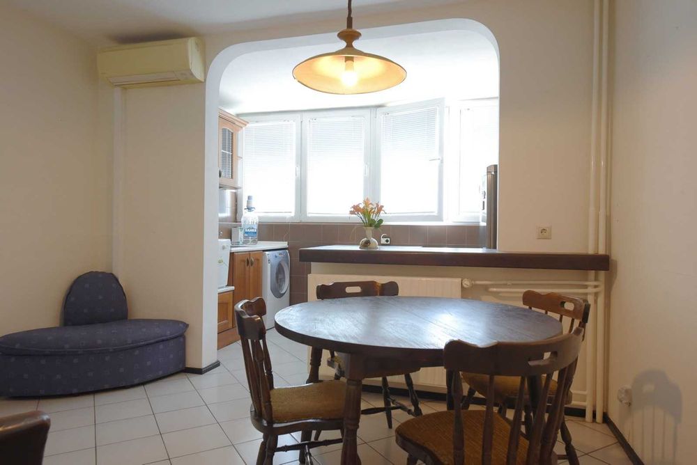 Дава се под наем Двустаен апартамент в София, Зона Б-18 - 70 кв.м за 650 € - Снимка #1