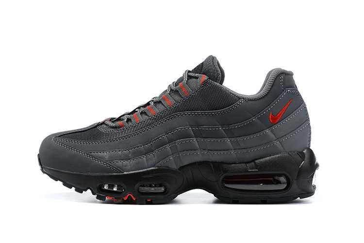 Оригинални мъжки маратонки Nike Air Max 95 налични 42 номер
