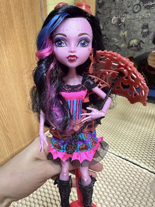 Продам куклу монстр хай!