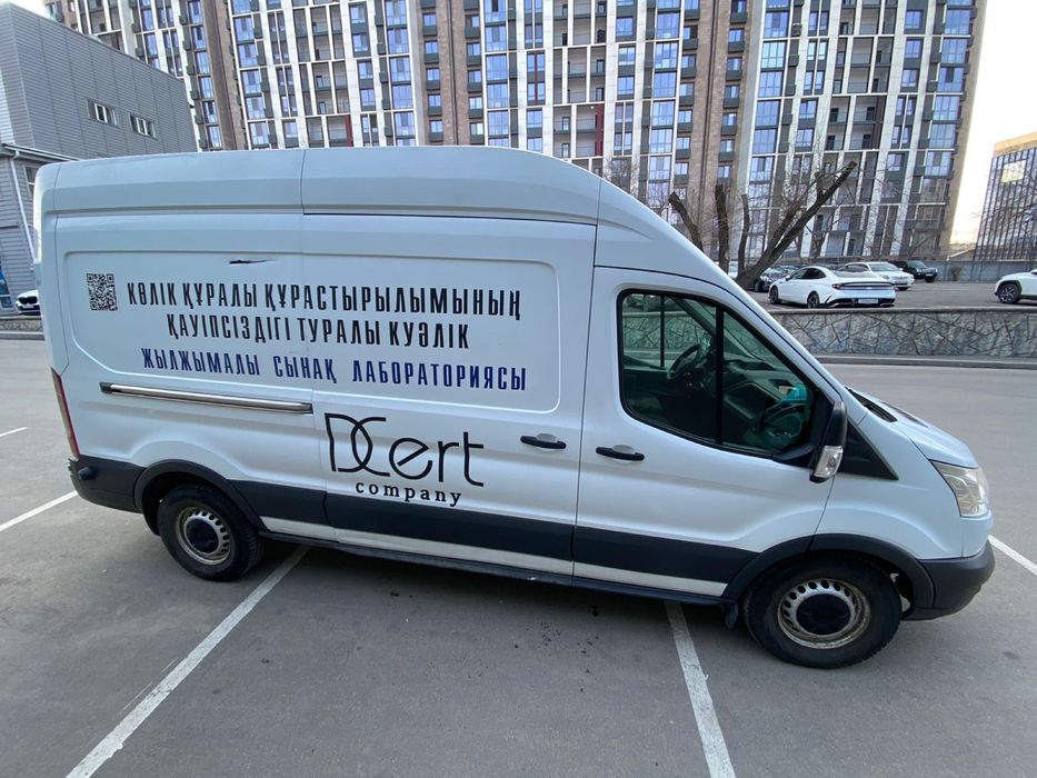 Ford Transit 2014 года