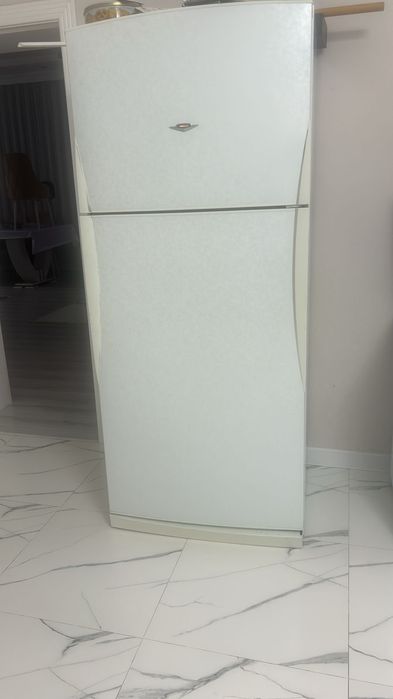 Холодильник продам