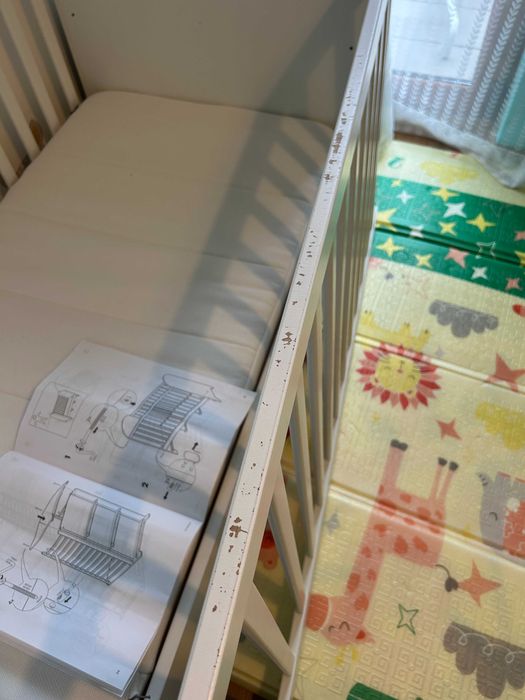 Ikea Креватче Gonat с три степени и матрак с калъфка