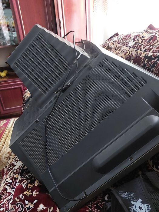 Телевизорлар сотилади огир Эски русумдаги